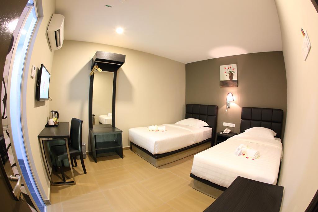 Gl Hotel Keluang Exterior foto