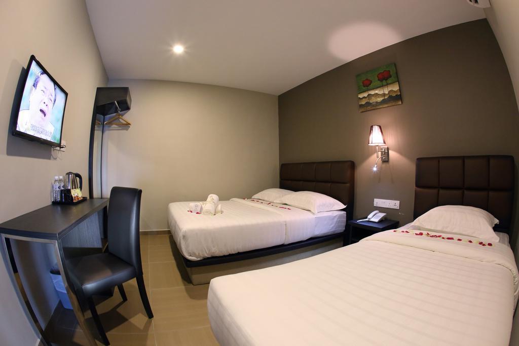 Gl Hotel Keluang Exterior foto